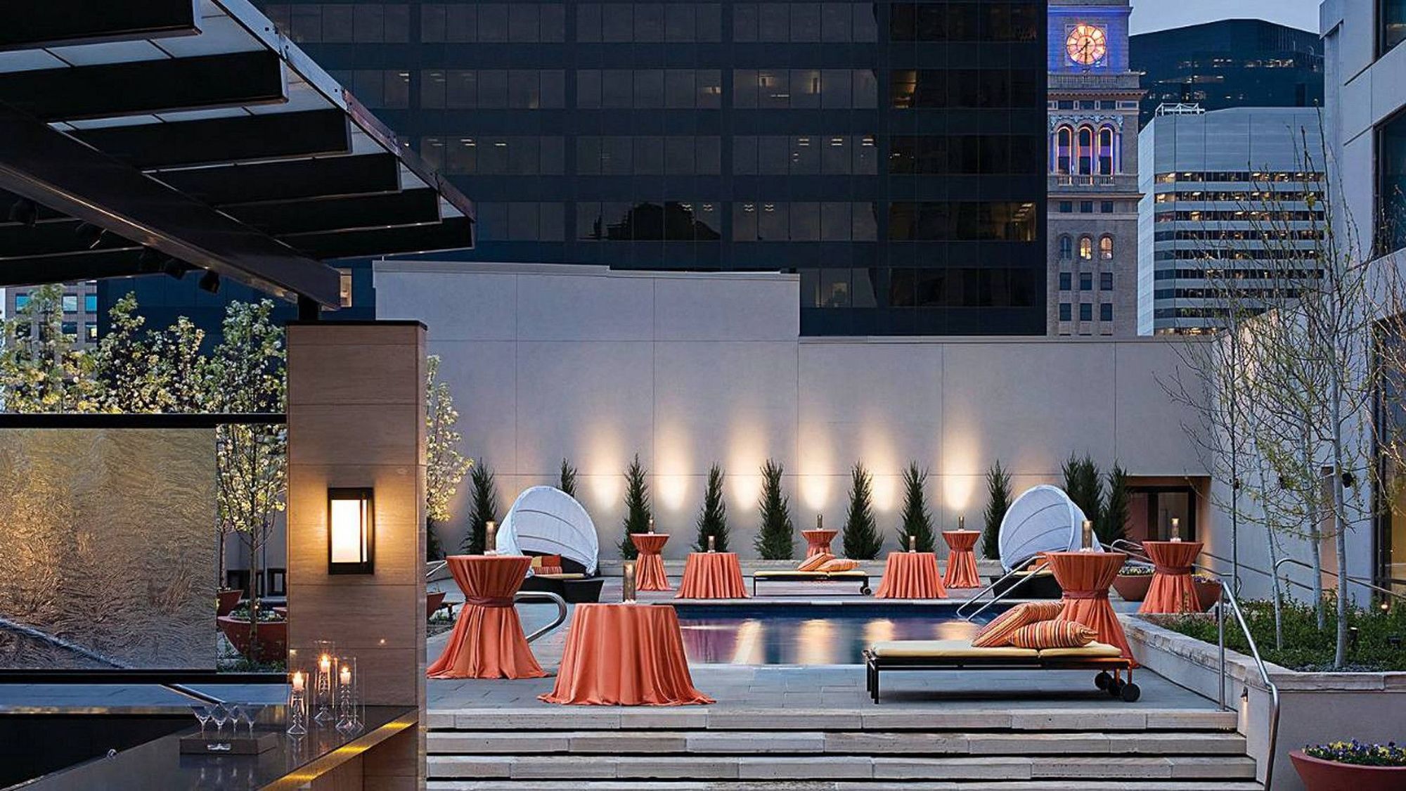 Four Seasons Hotel DEN Eksteriør bilde